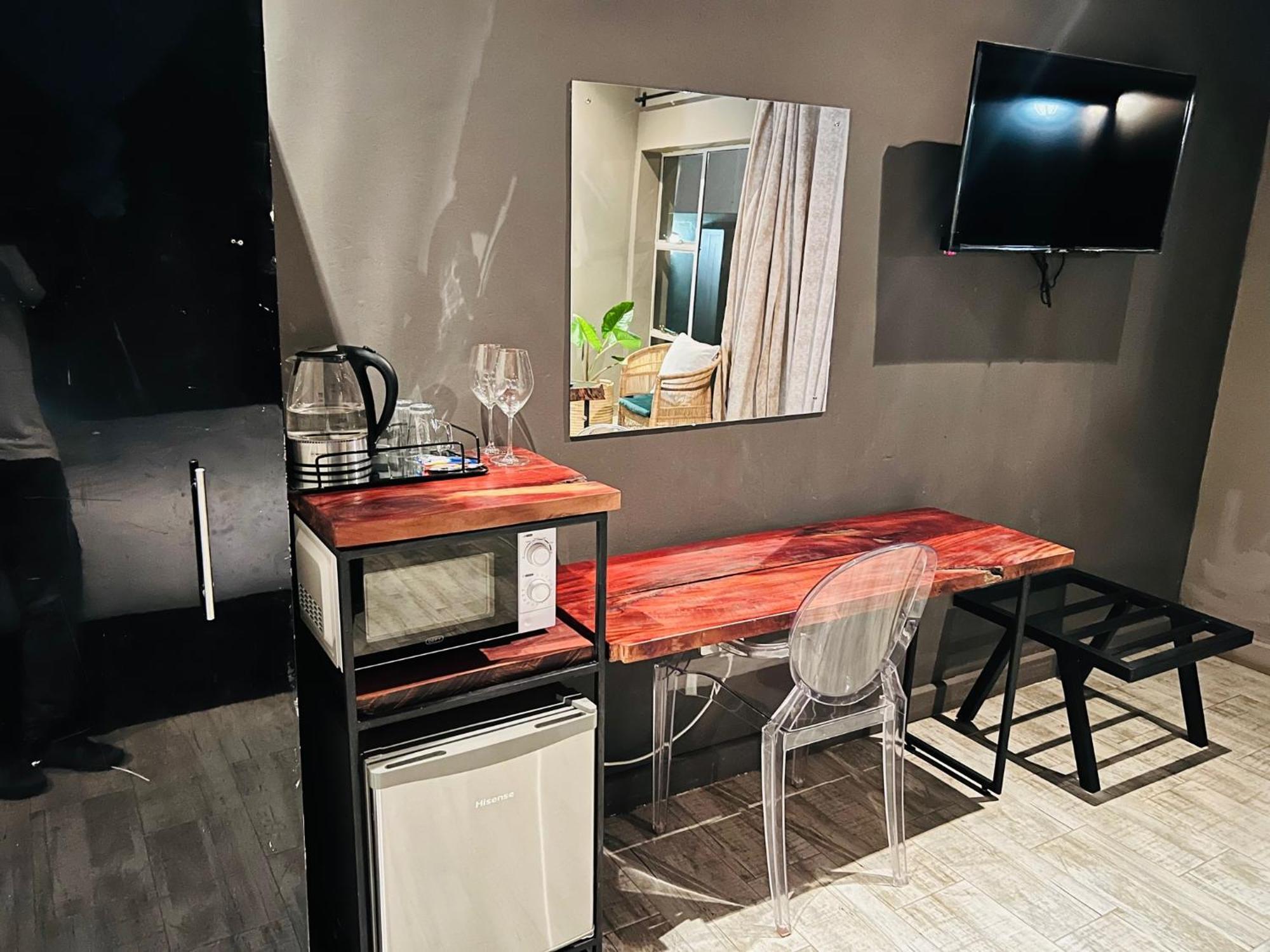 The Shed Venue & Boutique Hotel Лилонгве Экстерьер фото