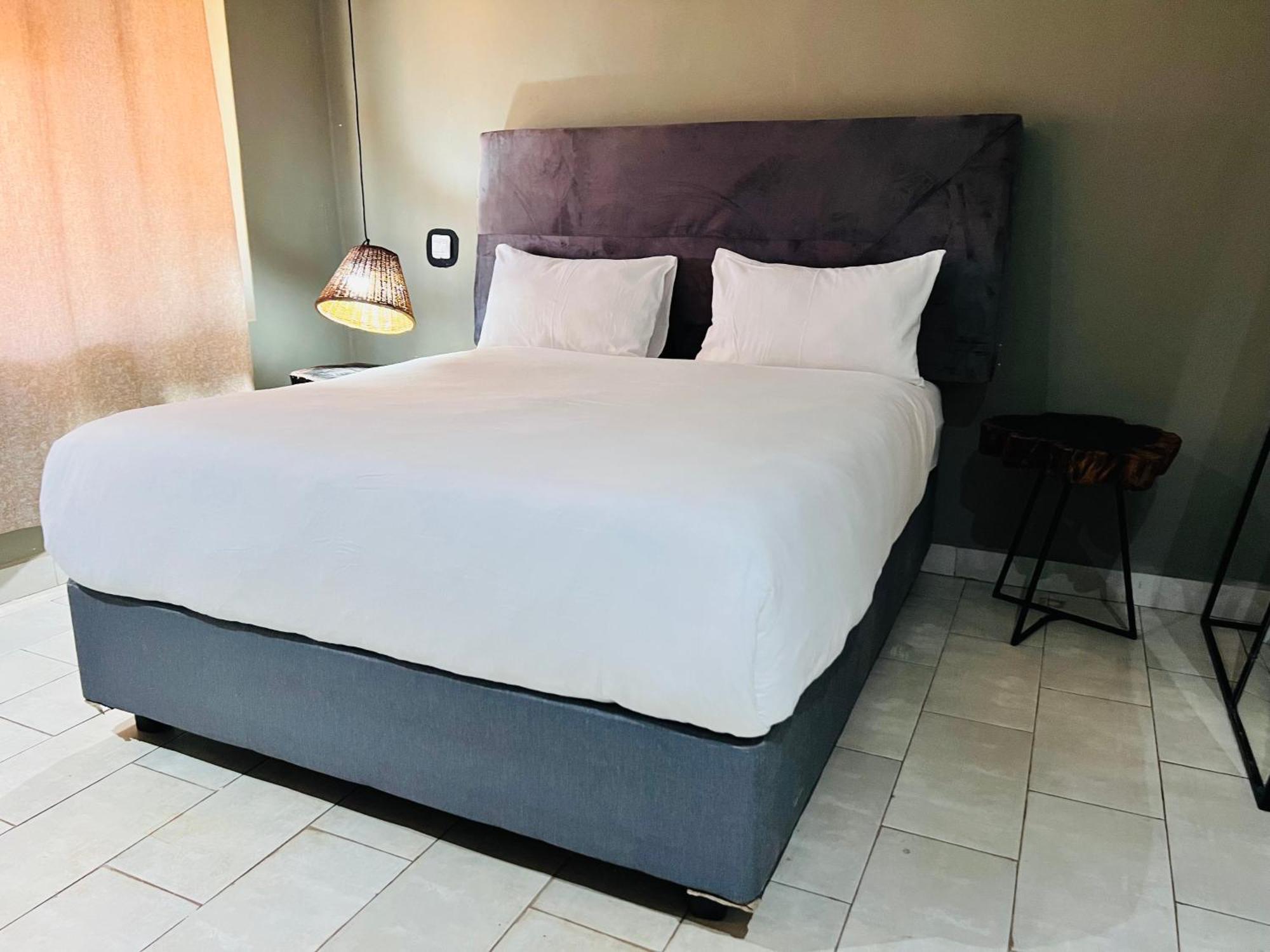 The Shed Venue & Boutique Hotel Лилонгве Экстерьер фото